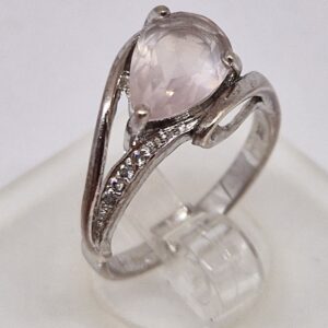 hõbedane sõrmus 925    3,23g   suurus 17,5   ag306