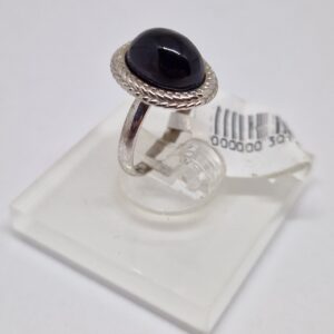 hõbedanesõrmus merevaiguga   10eur -1 gr.