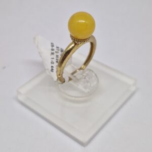 hõbedanesõrmus merevaiguga   10eur -1 gr.