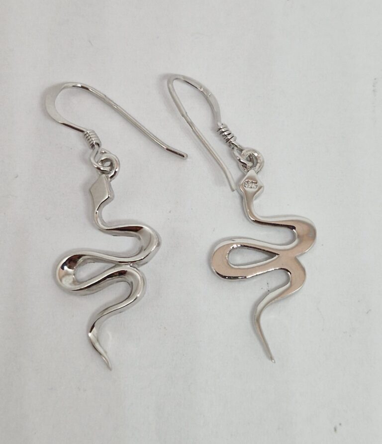 hõbedane kõrvarõngad  925  2,35g  ag315