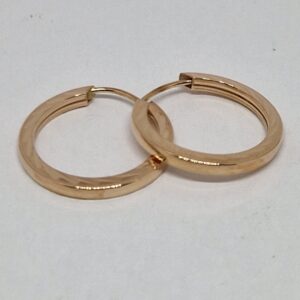 Kōrvarōngad  585    0.78g   au3439