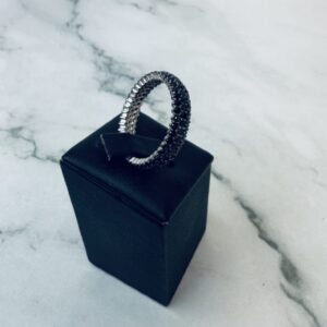 Hõbesõrmus   925  4,0g  suurus 18,5    HE007